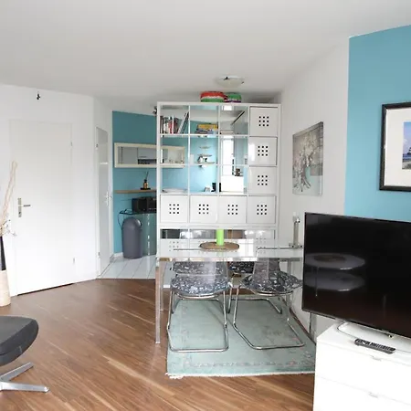 Marina Hafenblick 32/1 דירה